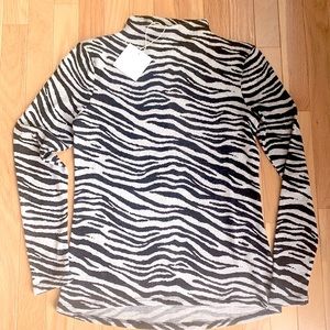 NWT BEACH LUNCH  LOUNGE SLATE ZEBRA PRINT